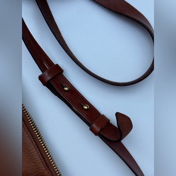 Madewell Leather Zip Top Transport Crossbody Tote – Brown - Picture 6 of 13